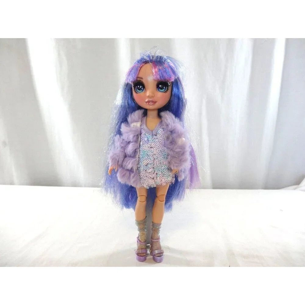 Rainbow High Cheer VIOLET WILLOW Purple Fashion‎ Doll